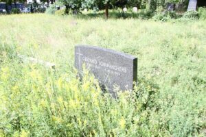 Friedhof Schönow Grabstein Schumachers