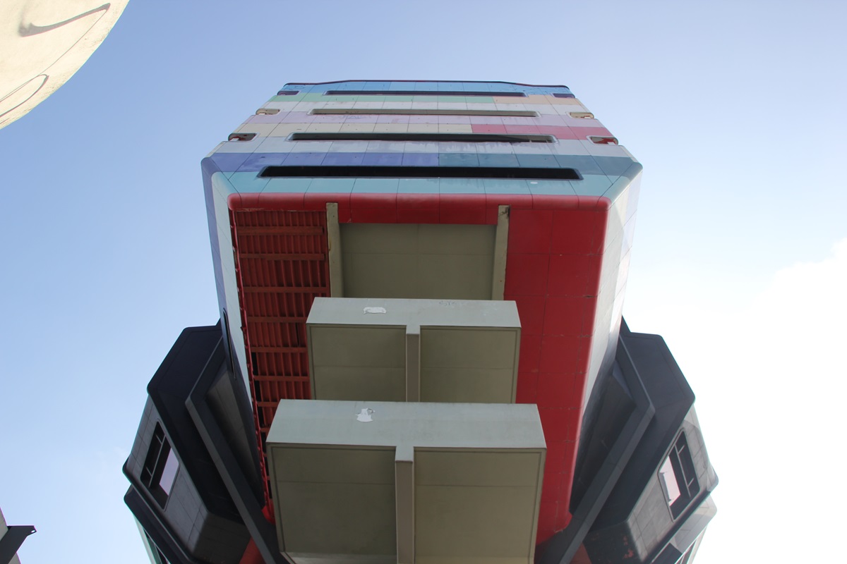 Bierpinsel von unten Schlossstraße Berlin Steglitz