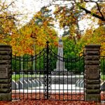 Südwestfriedhof Herbst Soldatengräber